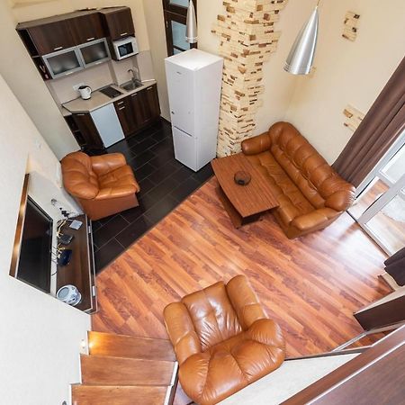 Comfortable Apartment On Mikhaylovskiy Lane Kiev Ngoại thất bức ảnh