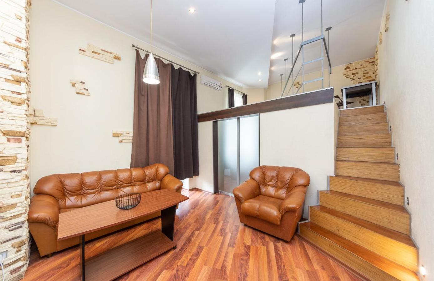 Comfortable Apartment On Mikhaylovskiy Lane Kiev Ngoại thất bức ảnh